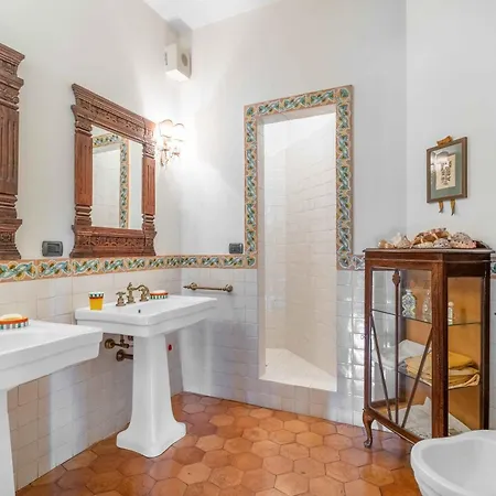 By Mmega * Polistena