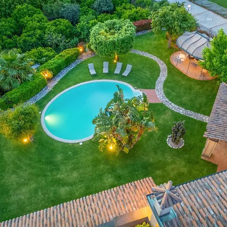 Villa By Mmega *